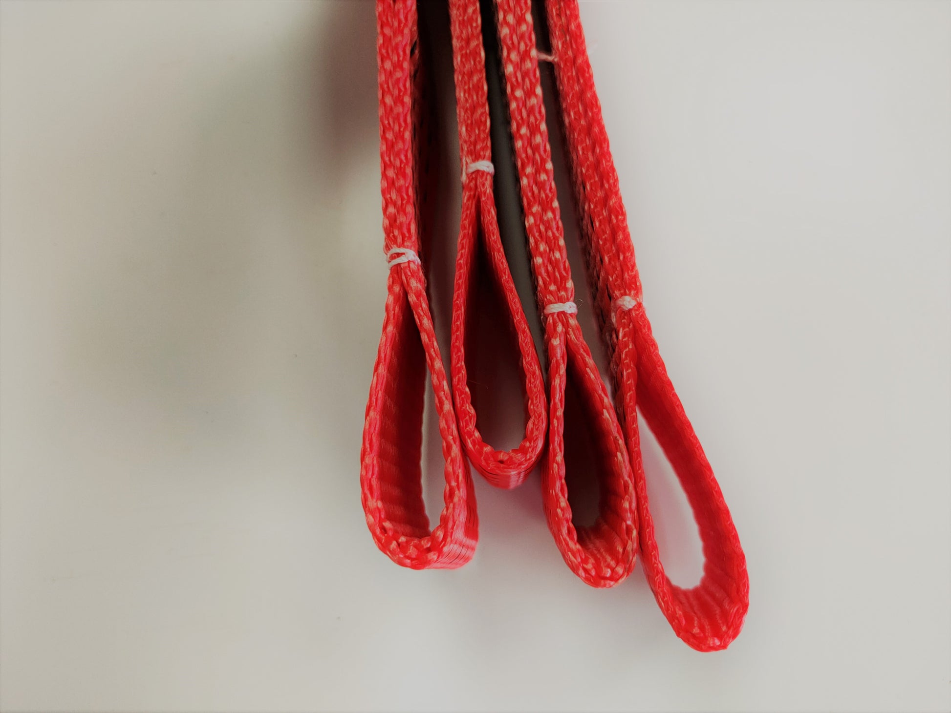 4x_red_flat_soft_link_straps_image_4